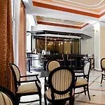 Achillion Palace 4* העיירה רתימנו