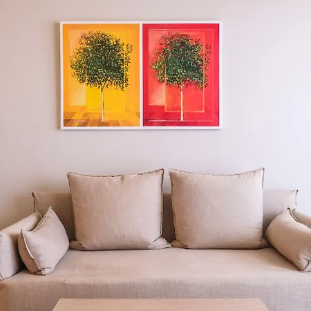 Achillion Palace Szálloda