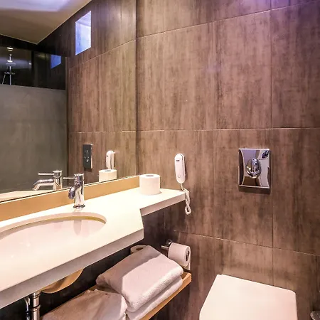 Achillion Palace Szálloda