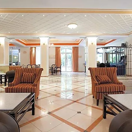 Achillion Palace Center 4*