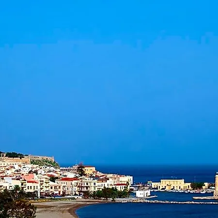 Achillion Palace Center Hotel 4*