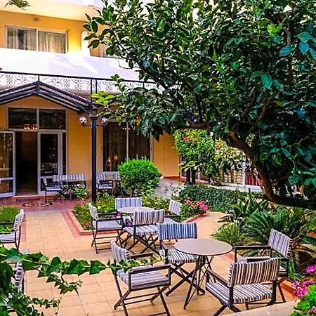 Achillion Palace Center 4*