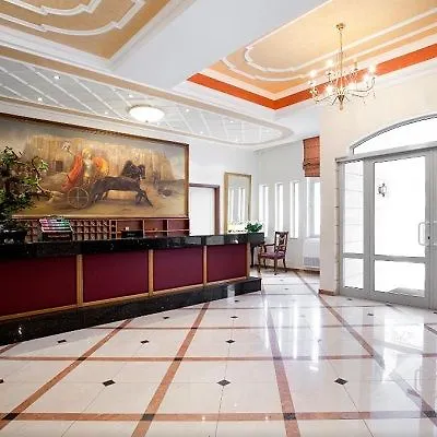 Achillion Palace Center ホテル 4*