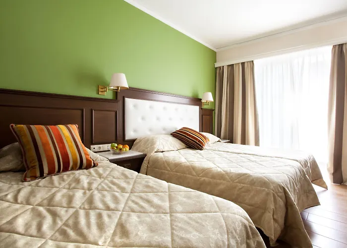 Achillion Palace Hotel 4*