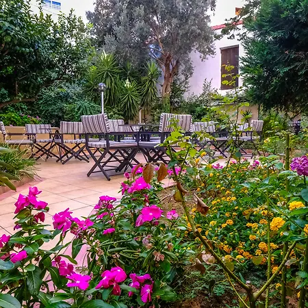 Achillion Palace 4*